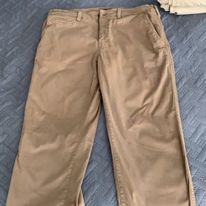AMERICAN EAGLE KHAKI PANTS